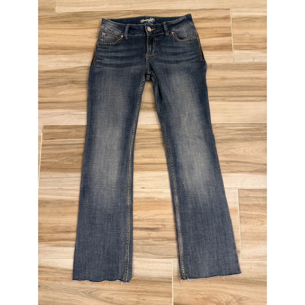 Wrangler Bootcut Jeans‎ Medium Wash Raw Hem Contrast Stitch 1007MWZDW 1/2 x 34